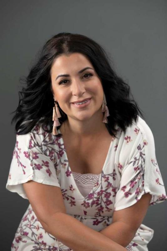 Sally Decelis