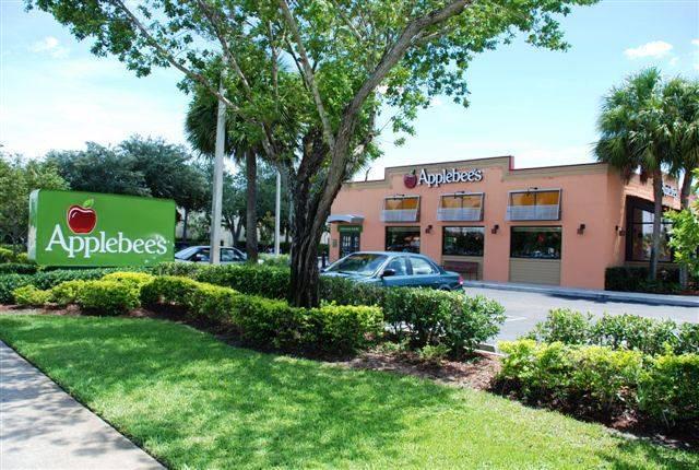 GREENACRES APPLEBEE'S