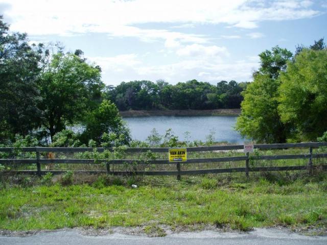 9 Lakefront Home Sites