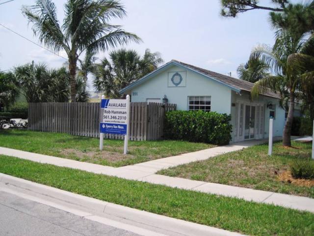 RARE STAND ALONE OFFICE/RETAIL BUILDING