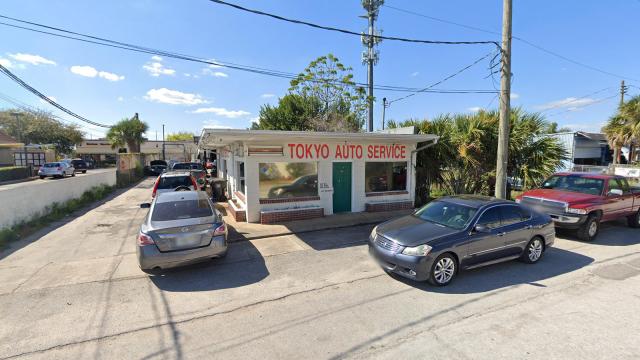 E Colonial Auto Shop