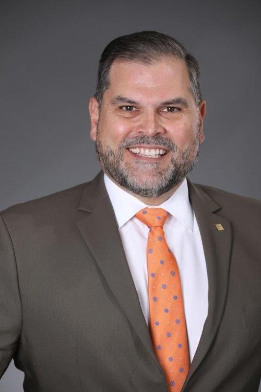 Frank Fernandez