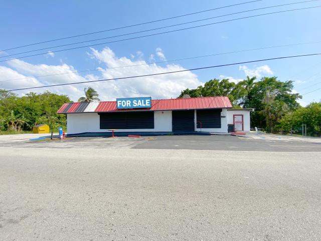 Freestanding Convenience Store For Sale