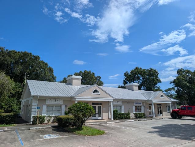 2,000 SF OFFICE FOR LEASE
