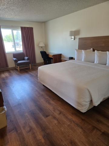 Days Inn by Wyndham Alamosa For Sale