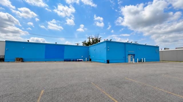 Detroit - Freestanding Retail/Industrial Building
