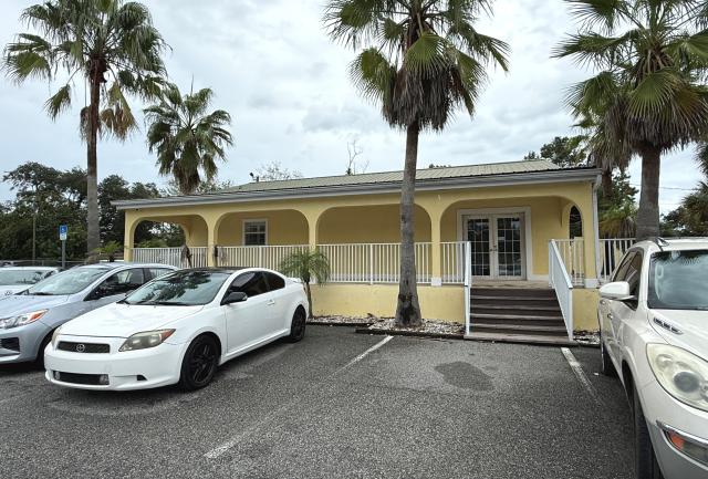 1,232 SF Freestanding Office Building
