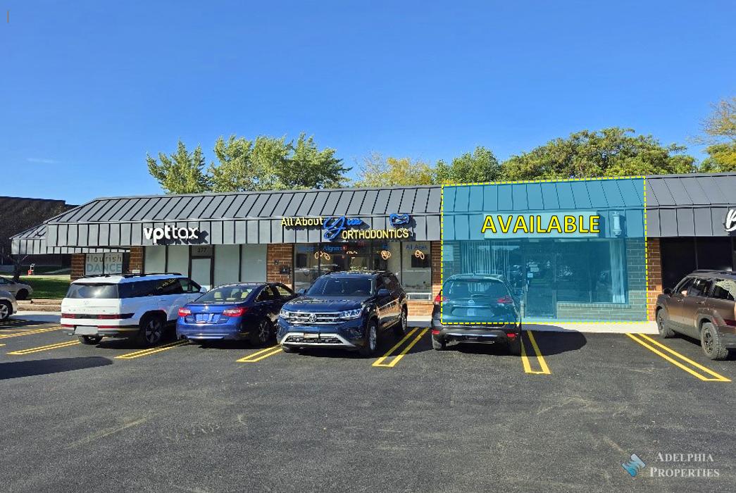 ELK TRAIL CENTER | 1,295 SF Retail / Medical