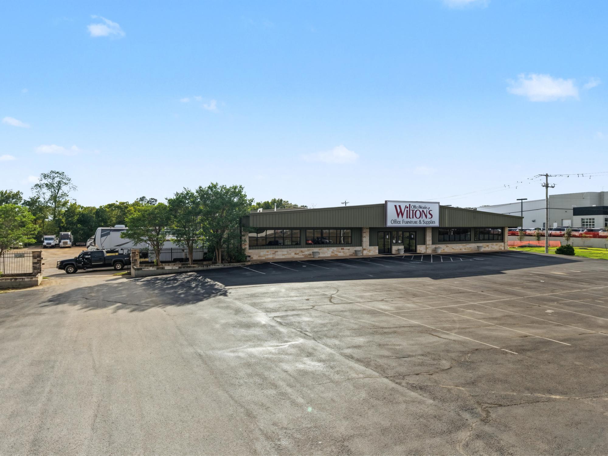 Established Office Furniture & Supply Business | Bryan, Texas