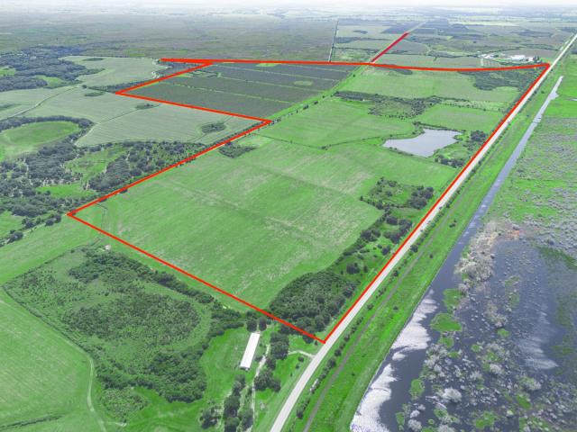 Hyatt Farms | 514± Acre Agricultural Tract with Fish Pond