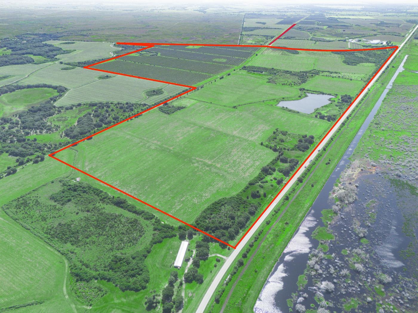 Hyatt Farms | 514± Acre Agricultural Tract with Fish Pond