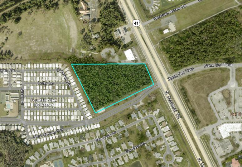 250 Feet of Frontage on US 41