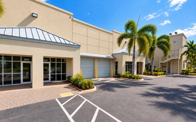 Office/Warehouse | 80% Under a/c | Sunrise Commerce Park